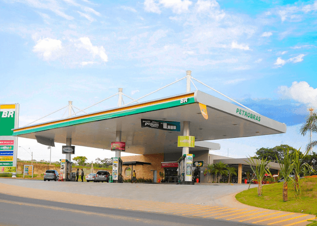 <p>Auto Posto Anna Premier</p>